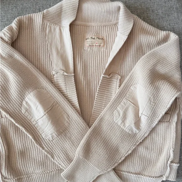 Free People We The Free Worn Thru Surplus knit cardigan size M,Cream color - Picture 3 of 8